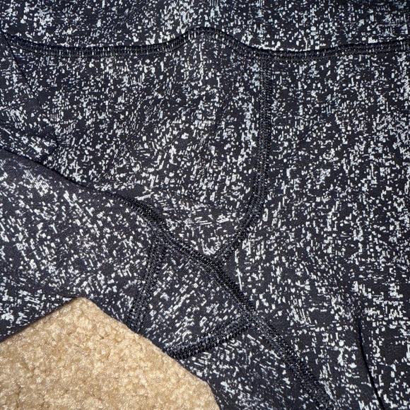 lululemon athletica Black and White Leggings - Picture 5 of 7